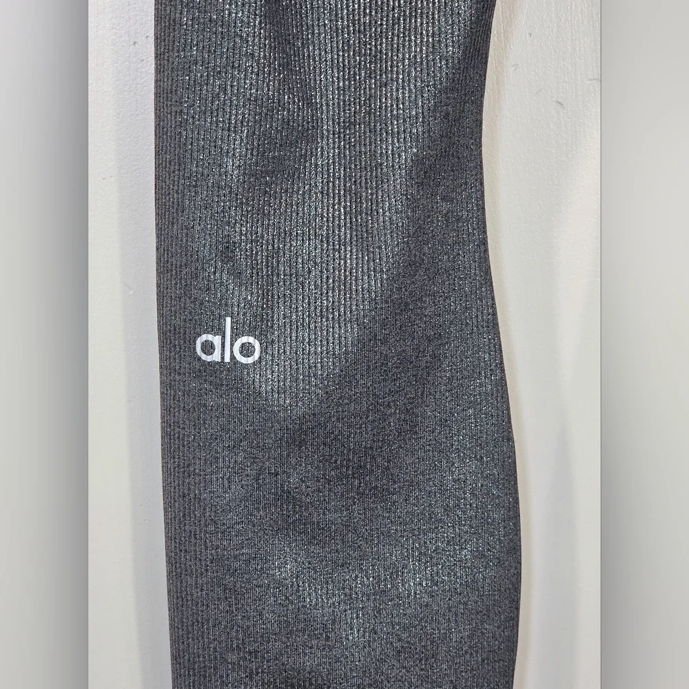 ALO YOGA ALOSOFT RIBBED HIGH WAIST SHIMMER LEGGINGS.